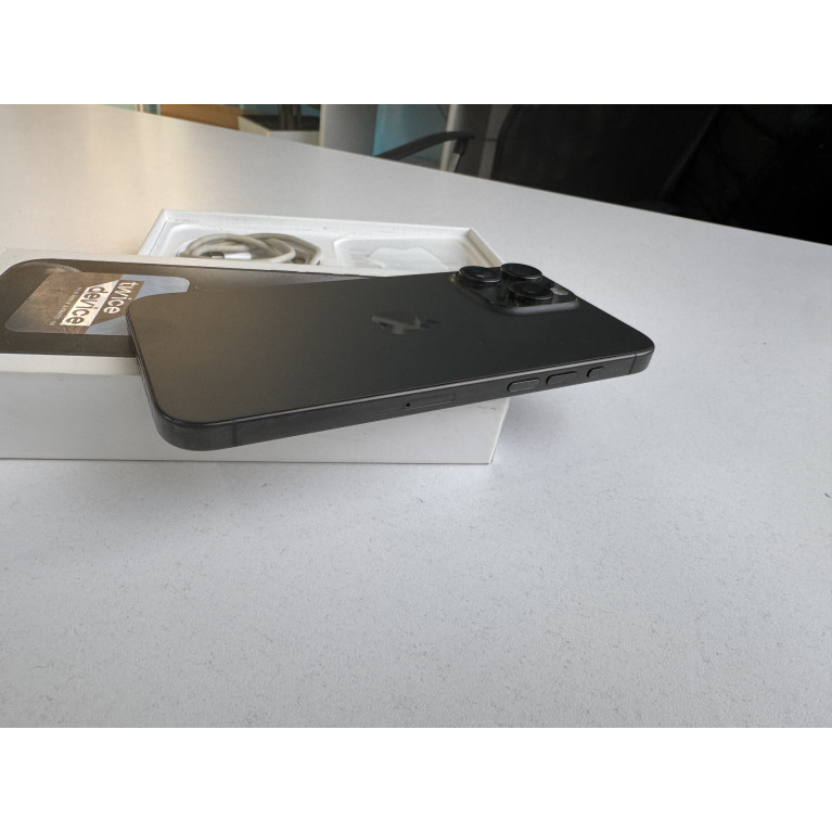 iPhone 15 Pro Max 512 Гб Черный титан Б/У
