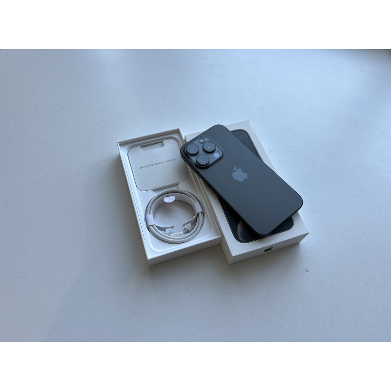 iPhone 15 Pro 128 Гб Черный титан Dual-sim Б/У
