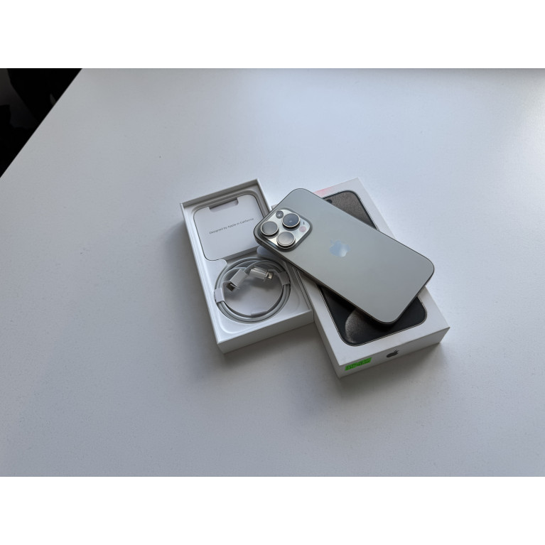 iPhone 15 Pro 128 Гб Натуральный титан Б/У