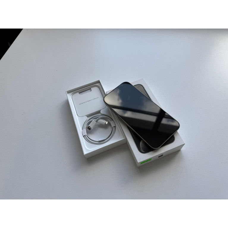 iPhone 15 Pro 128 Гб Натуральный титан Б/У