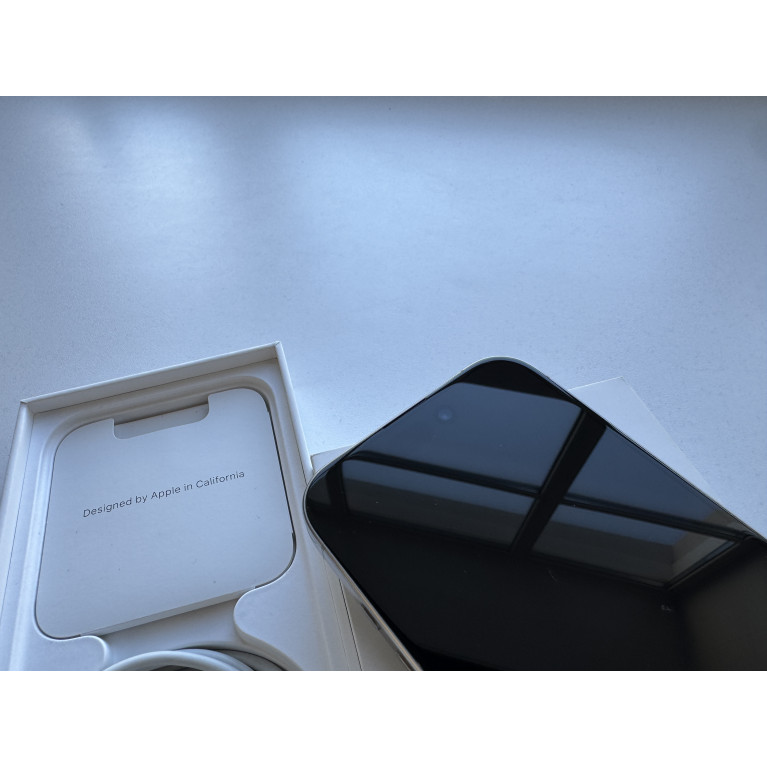 iPhone 15 Pro 128 Гб Белый титан Б/У