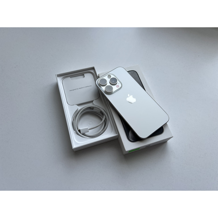 iPhone 15 Pro 128 Гб Белый титан Б/У
