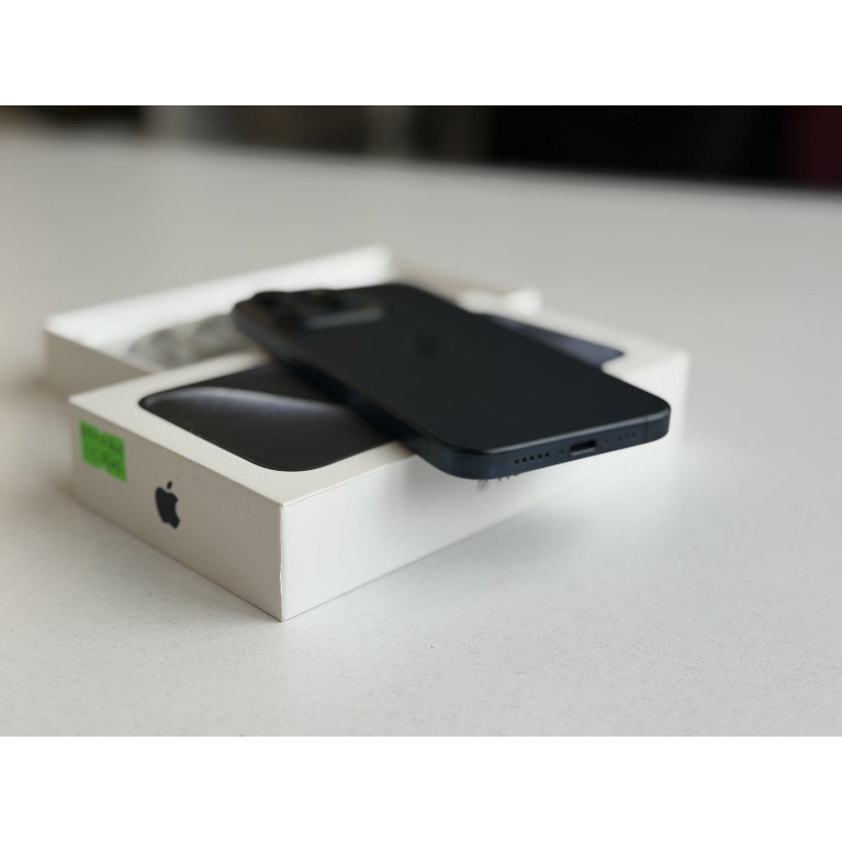 iPhone 15 Pro 256 Гб Синий титан Б/У