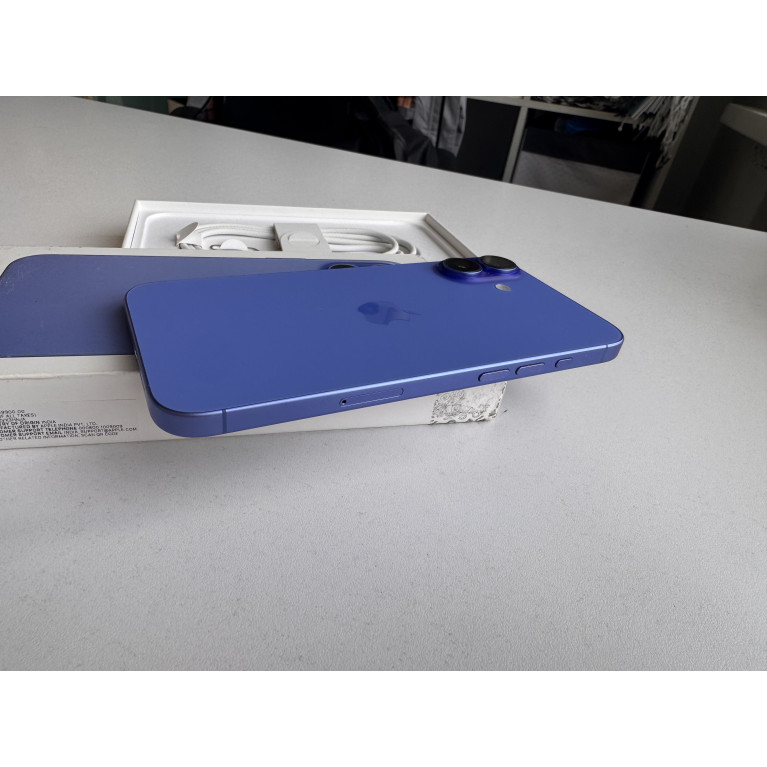 iPhone 16 Plus 128 Гб Ультрамарин Б/У