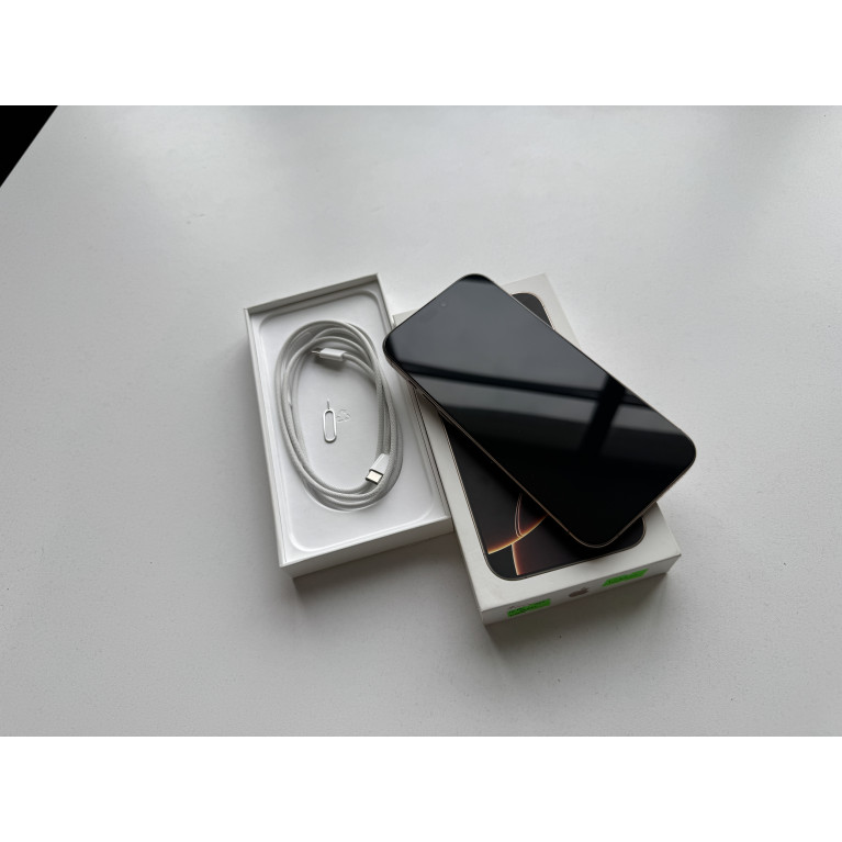 iPhone 16 Pro Max 256 Гб Пустынный титан Б/У