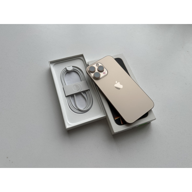 iPhone 16 Pro Max 256 Гб Пустынный титан Б/У