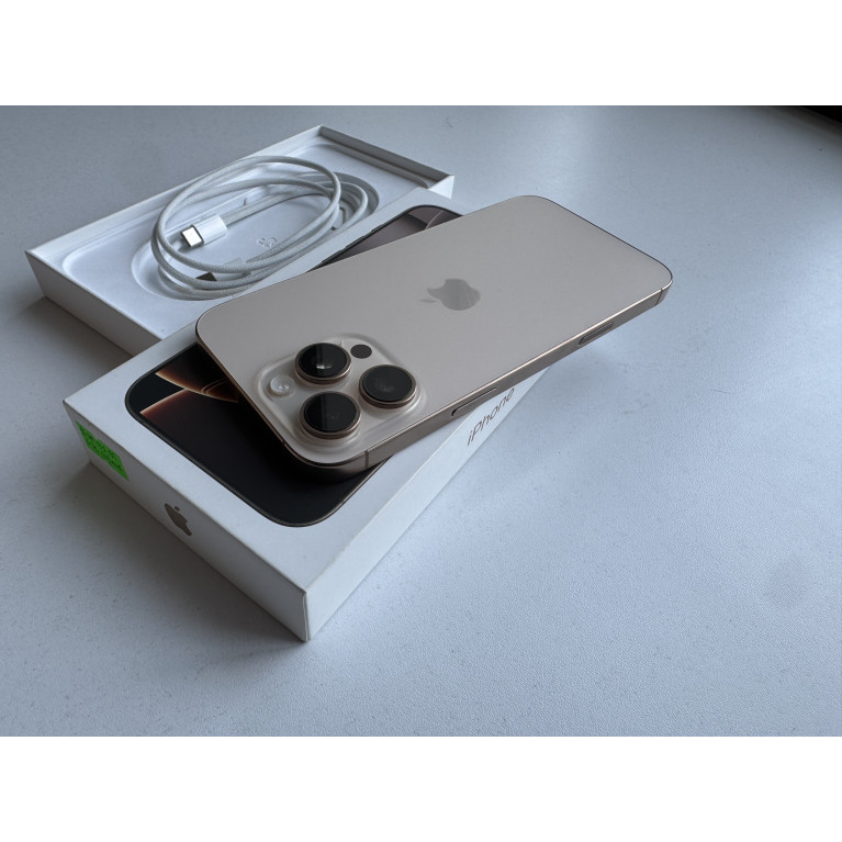 iPhone 16 Pro Max 512 Гб Пустынный титан Б/У