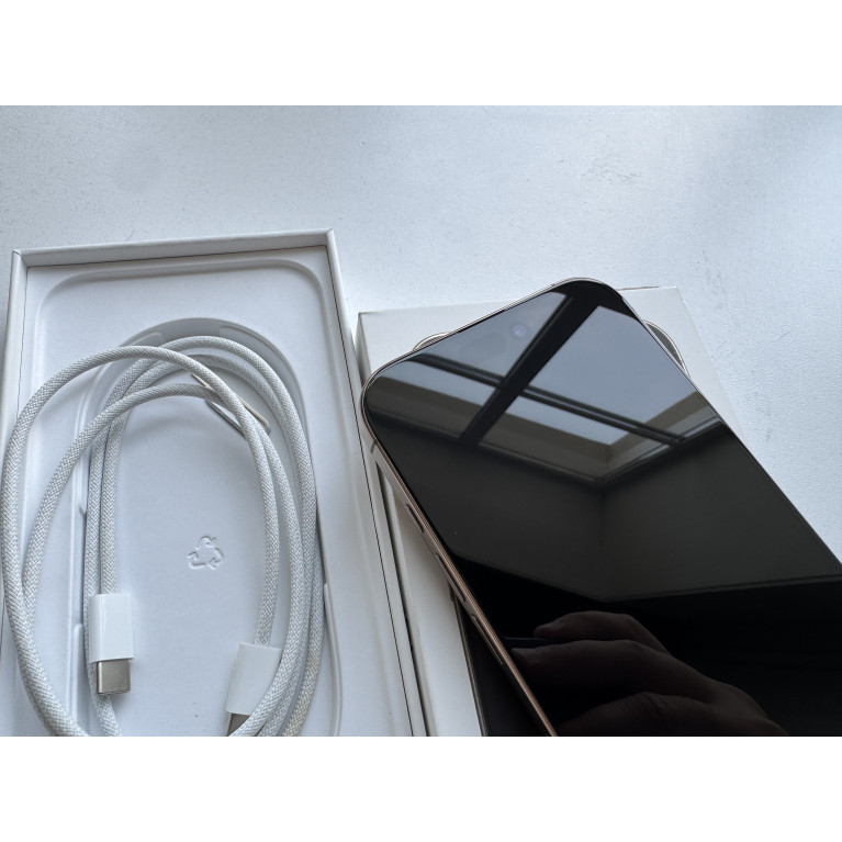 iPhone 16 Pro Max 512 Гб Пустынный титан Б/У