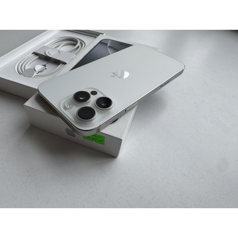 iPhone 16 Pro Max 512 Гб Белый титан Б/У