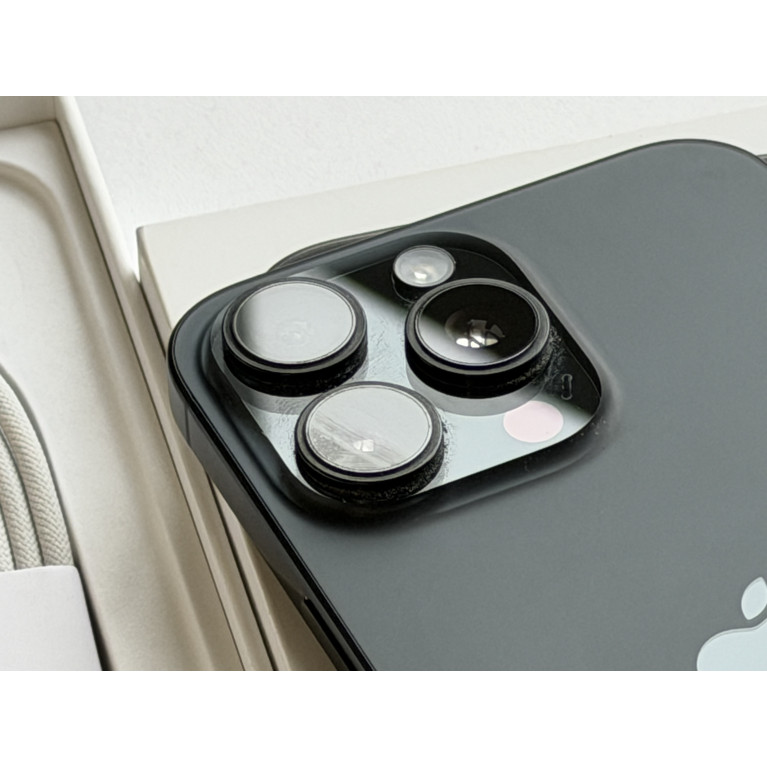 iPhone 16 Pro Max 512 Гб Черный титан Б/У