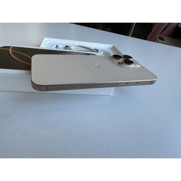 iPhone 16 Pro Max 512 Гб Пустынный титан Б/У