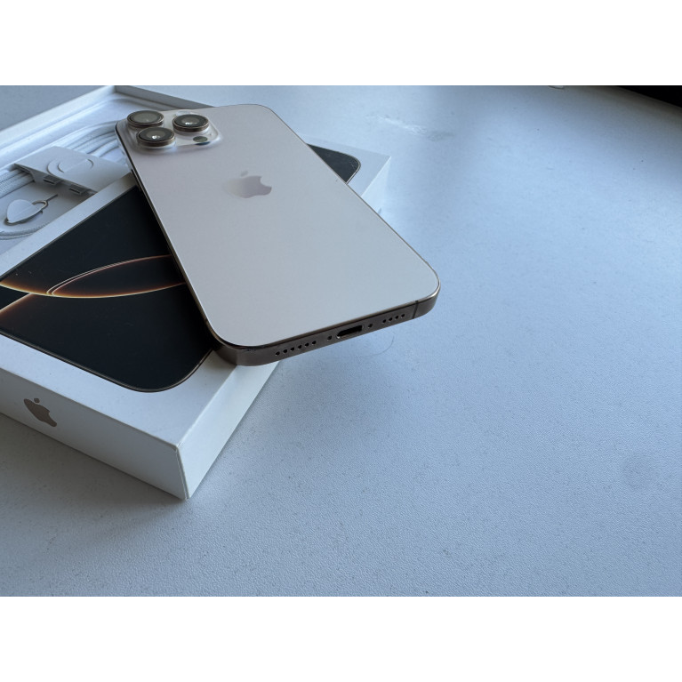 iPhone 16 Pro Max 512 Гб Пустынный титан Б/У