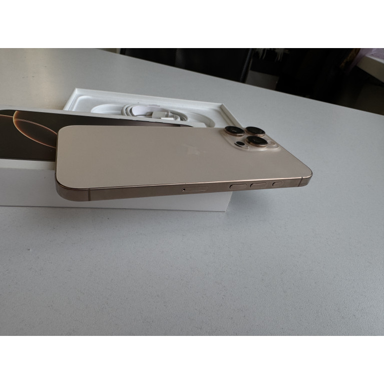 iPhone 16 Pro Max 512 Гб Пустынный титан Б/У