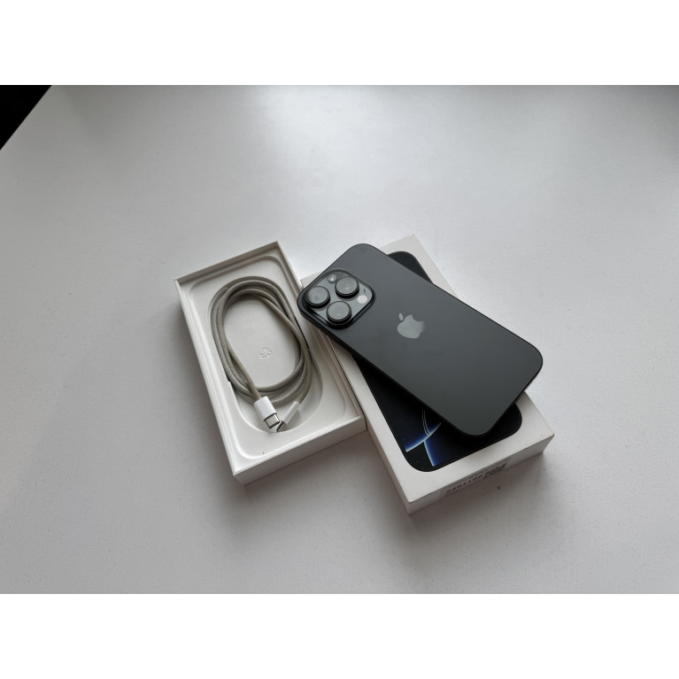 iPhone 16 Pro 128 Гб Черный титан Б/У