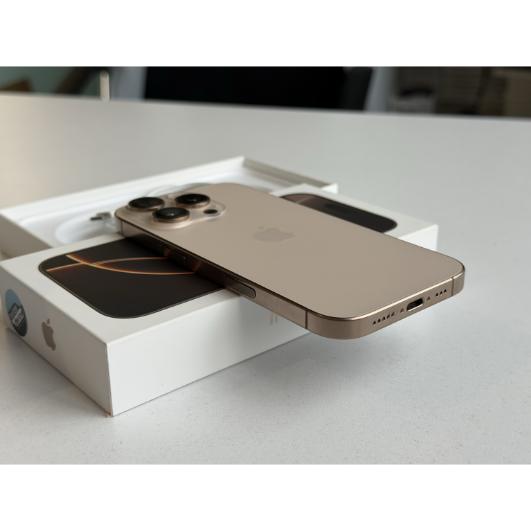 iPhone 16 Pro 256 Гб Пустынный титан Б/У