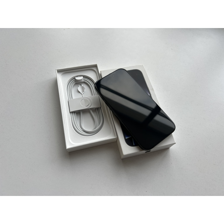 iPhone 16 Pro 512 Гб Черный титан Б/У