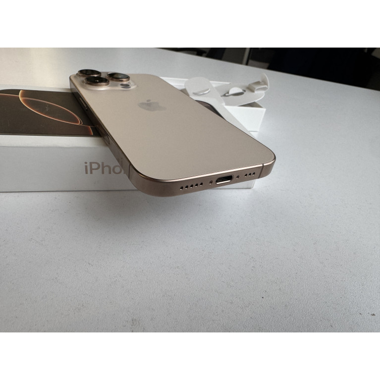 iPhone 16 Pro 512 Гб Пустынный титан Б/У