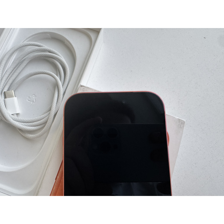 iPhone 17 Pro 1 Тб Космический оранжевый Б/У