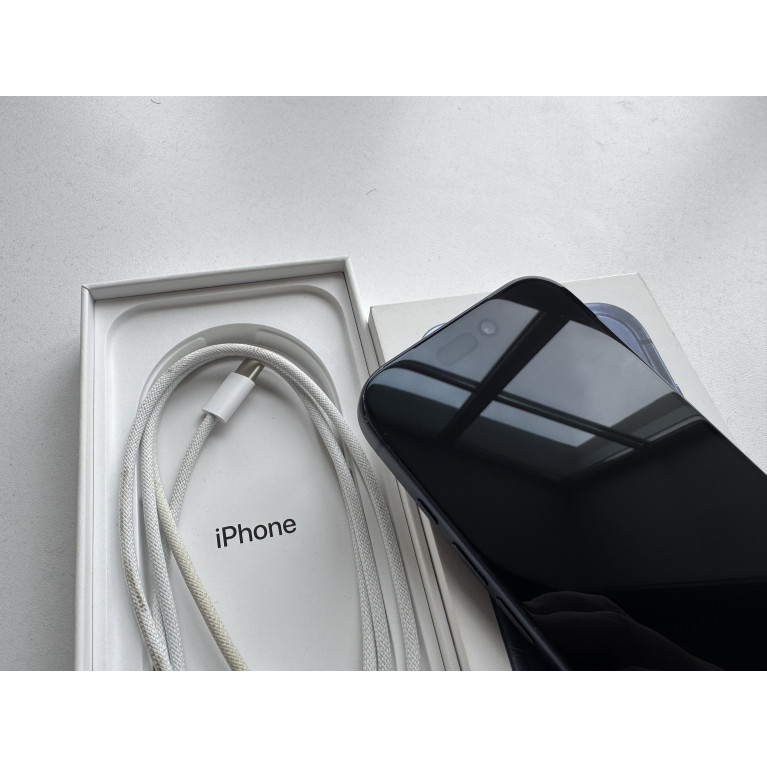 iPhone 17 Pro 512 Гб eSim Глубокий синий Б/У
