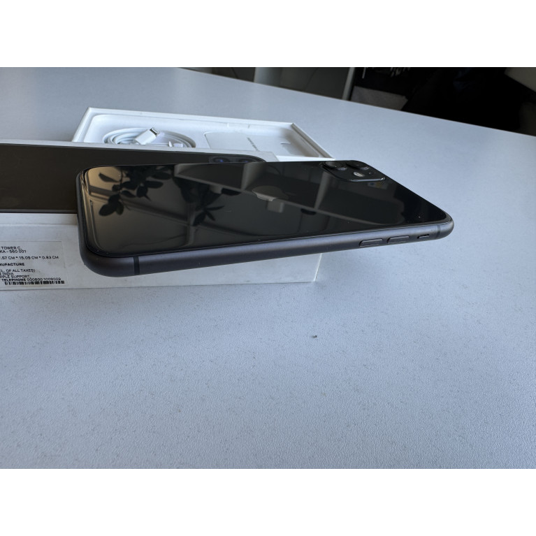 iPhone 11 128 Гб Черный Б/У