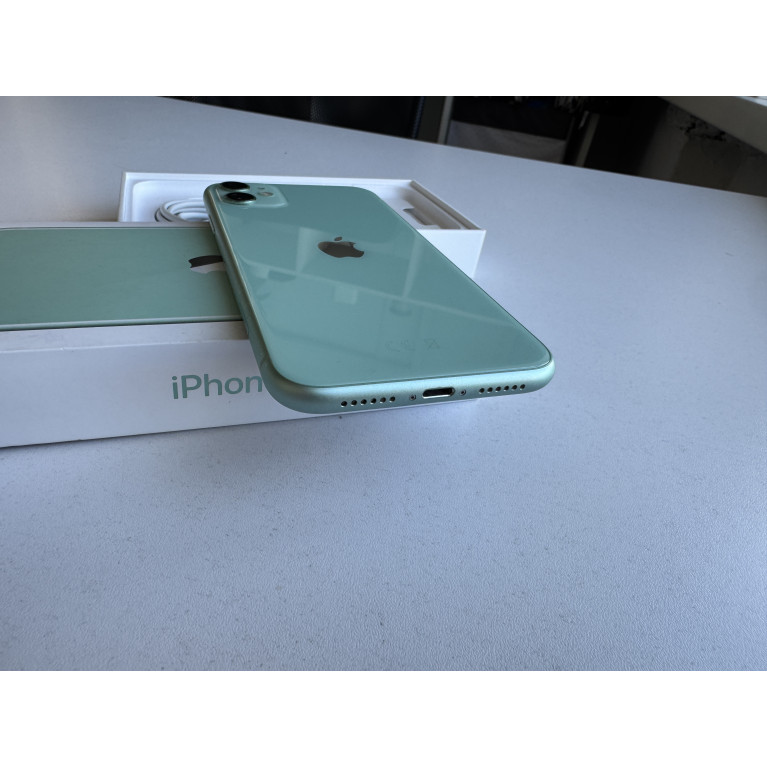 iPhone 11 128 Гб Зеленый Б/У