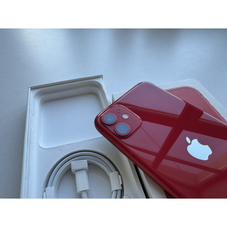 iPhone 11 128 Гб Красный Б/У