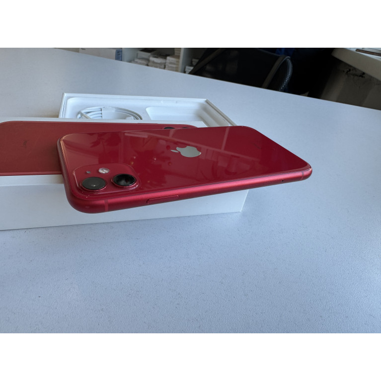 iPhone 11 128 Гб Красный Б/У