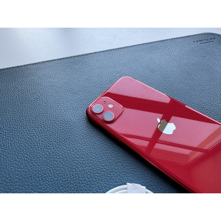 iPhone 11 128 Гб Красный Б/У