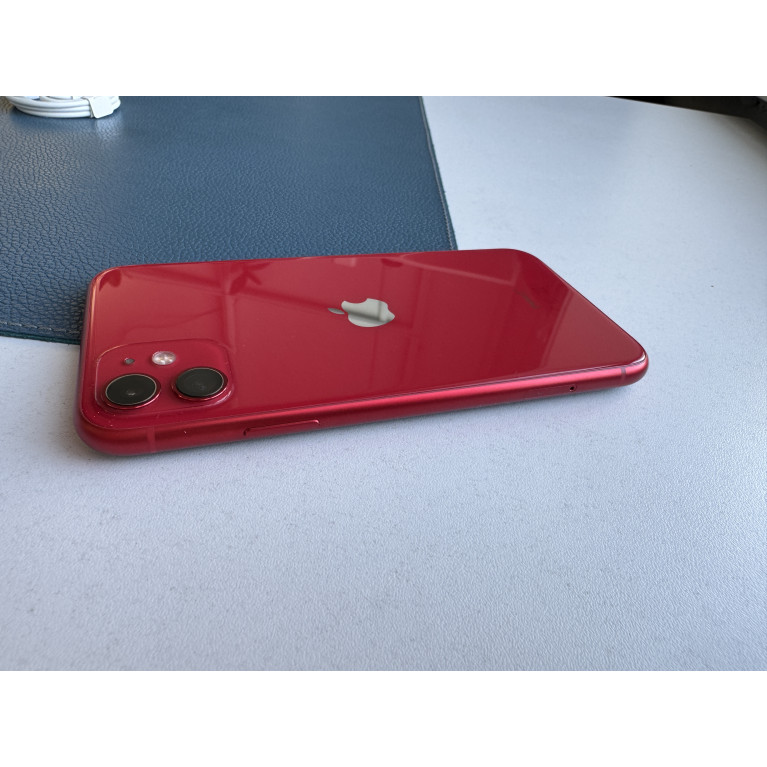 iPhone 11 128 Гб Красный Б/У