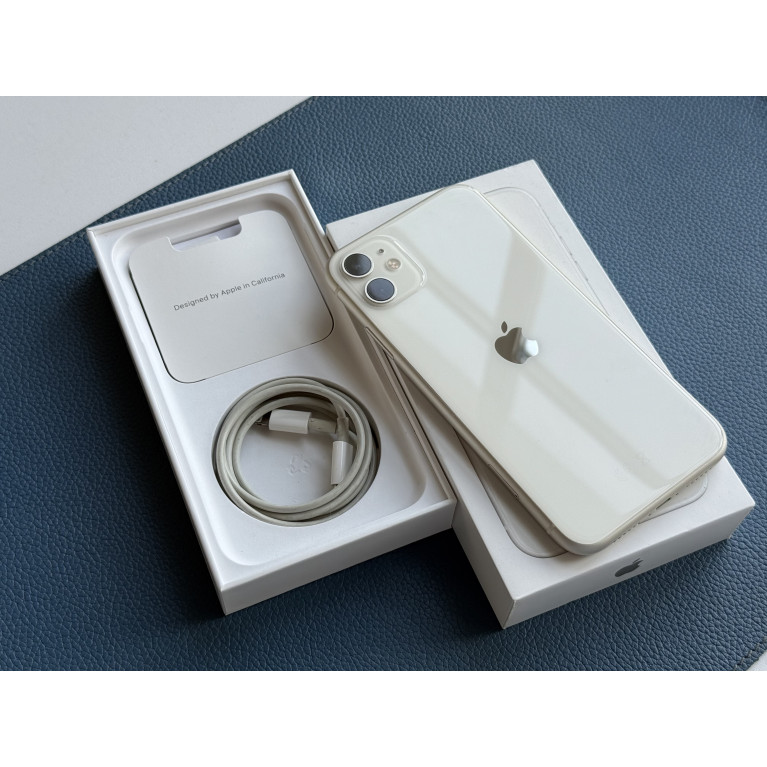 iPhone 11 128 Гб Белый Б/У