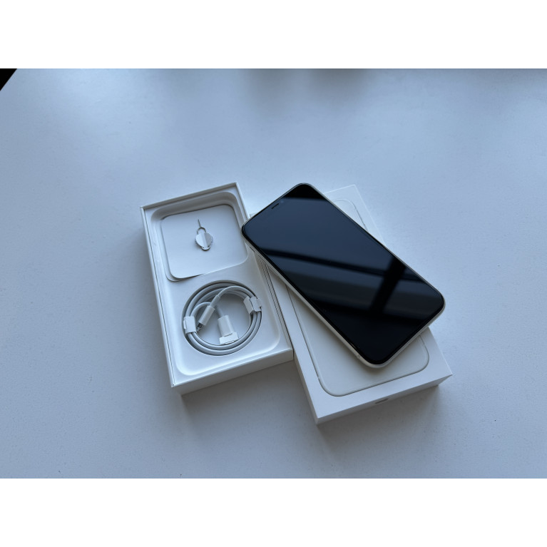 iPhone 11 128 Гб Белый Б/У