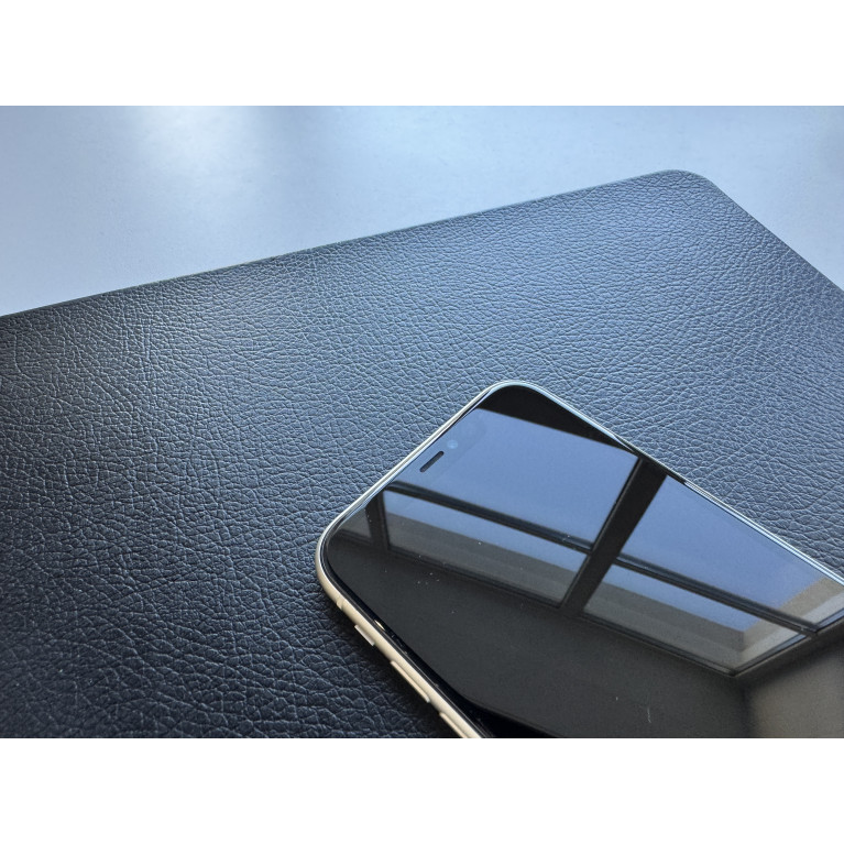 iPhone 11 128 Гб Белый Б/У