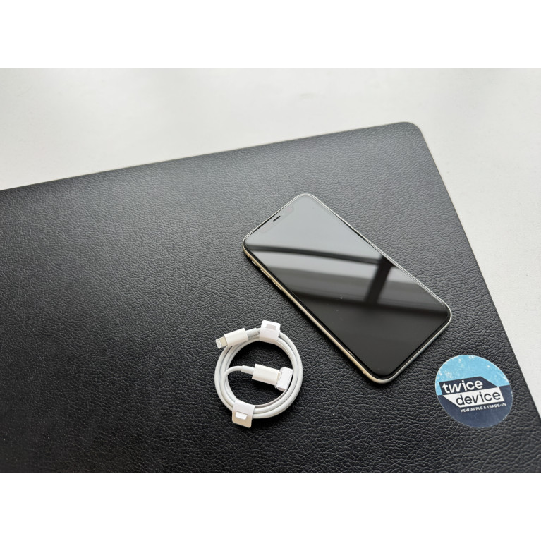 iPhone 11 128 Гб Белый Б/У