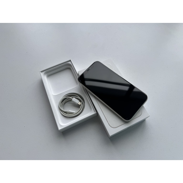 iPhone 11 128 Гб Белый Б/У