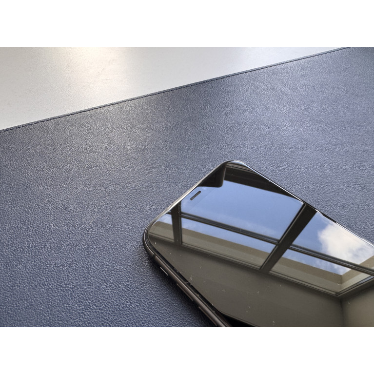 iPhone 11 64 Гб Черный Б/У