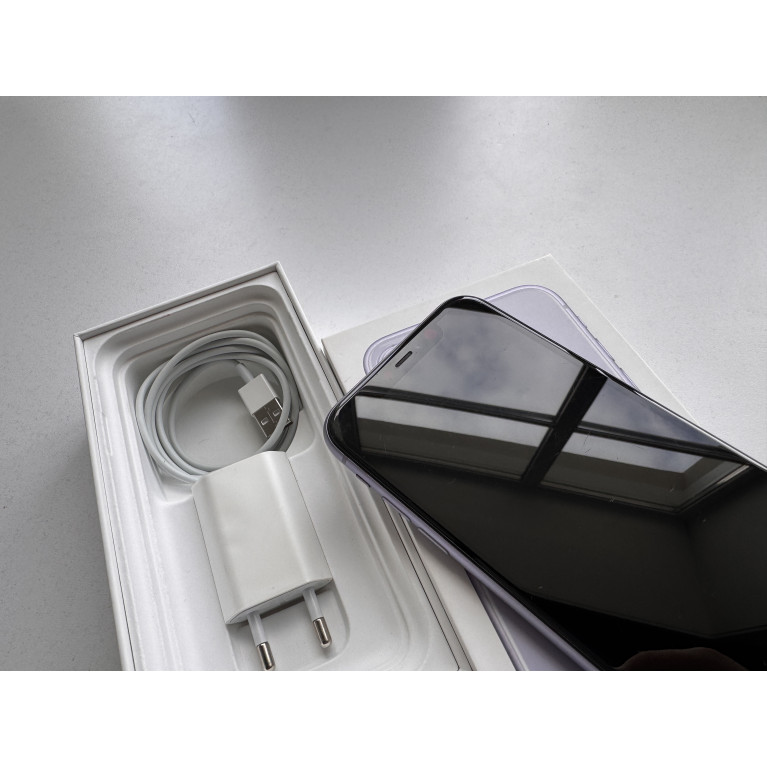 iPhone 11 64 Гб Фиолетовый Б/У