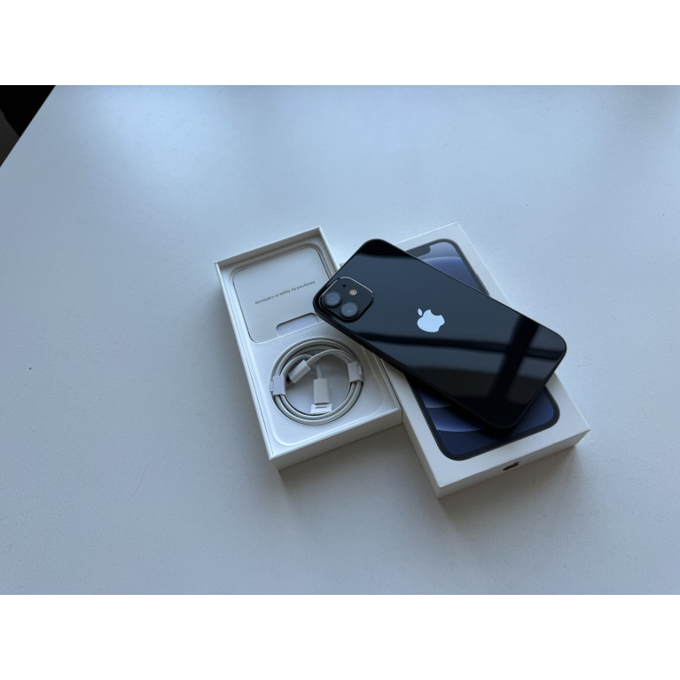iPhone 12 128 Гб Черный Б/У