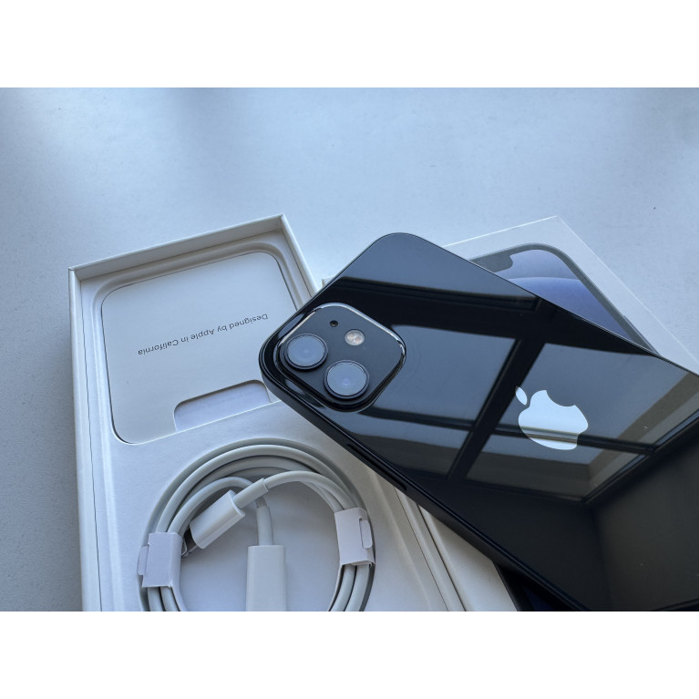 iPhone 12 128 Гб Черный Б/У
