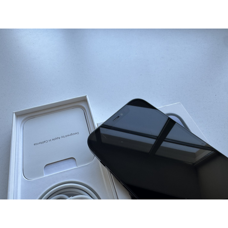 iPhone 12 128 Гб Черный Б/У