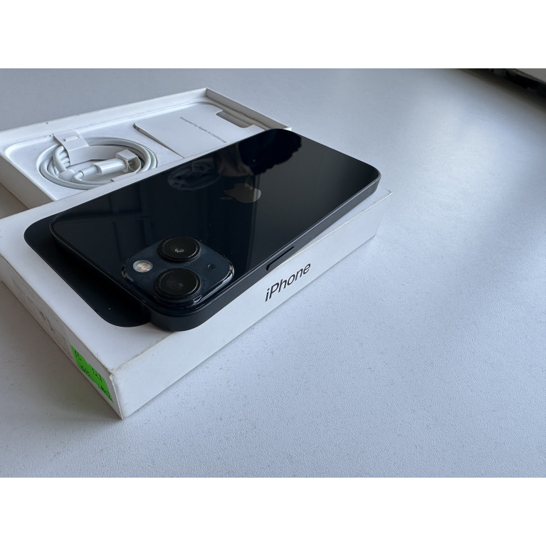 iPhone 13 128 Гб Темная ночь Б/У