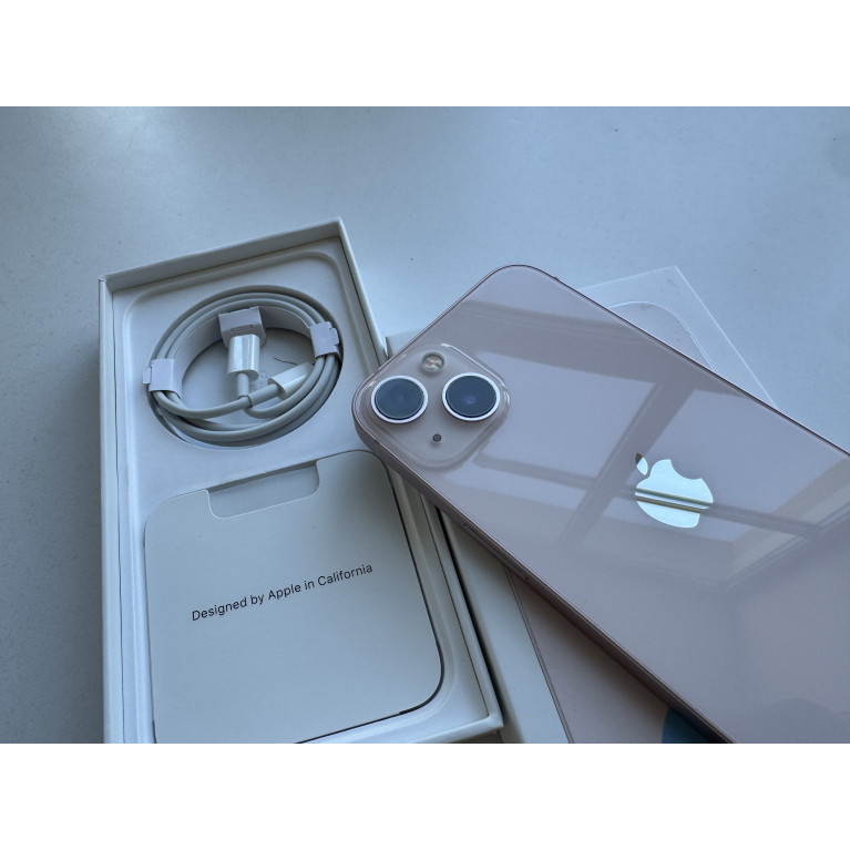 iPhone 13 128 Гб Розовый Б/У