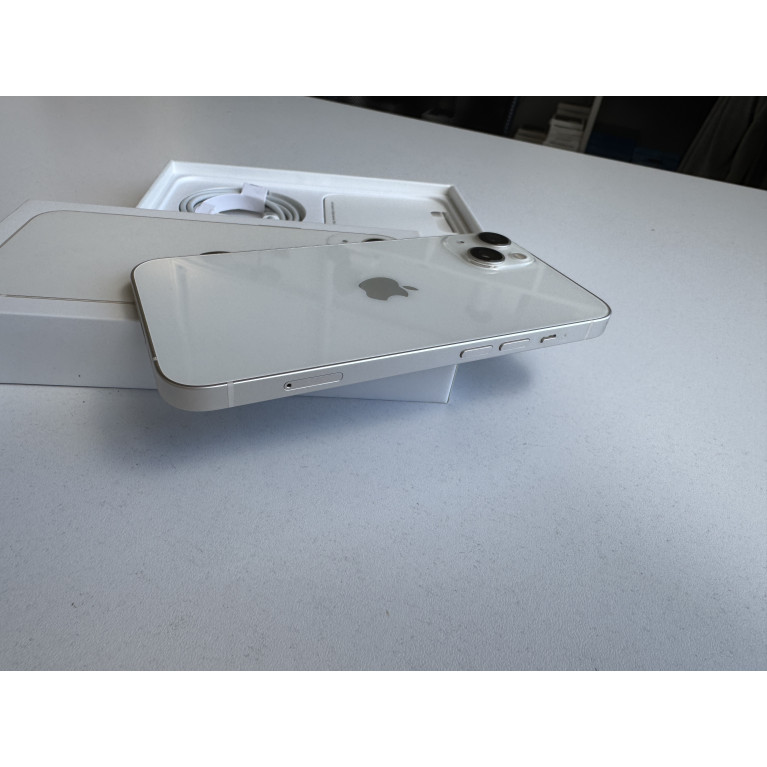 iPhone 13 128 Гб Сияющая звезда Б/У