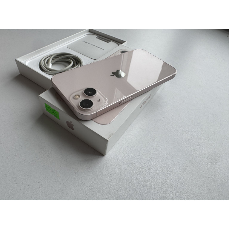 iPhone 13 256 Гб Розовый Б/У
