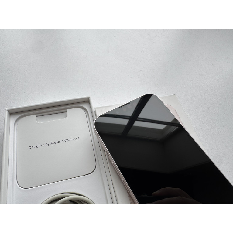 iPhone 13 256 Гб Розовый Б/У