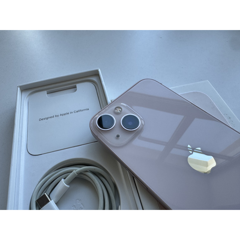 iPhone 13 256 Гб Розовый Б/У