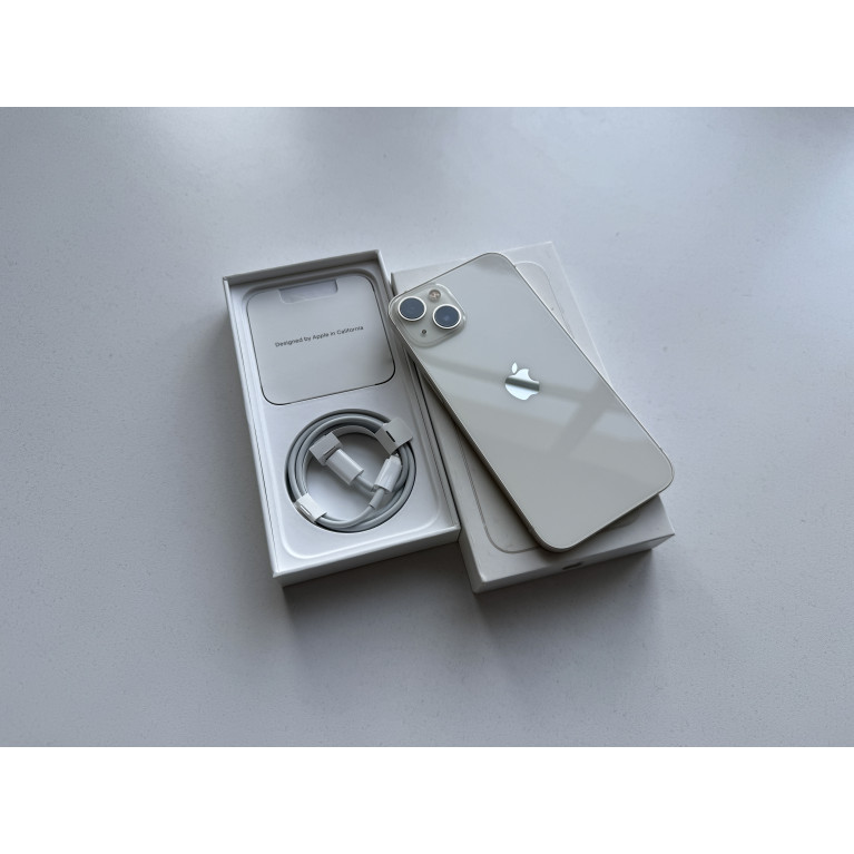 iPhone 13 256 Гб Сияющая звезда Б/У