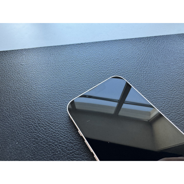 iPhone 13 256 Гб Розовый Б/У