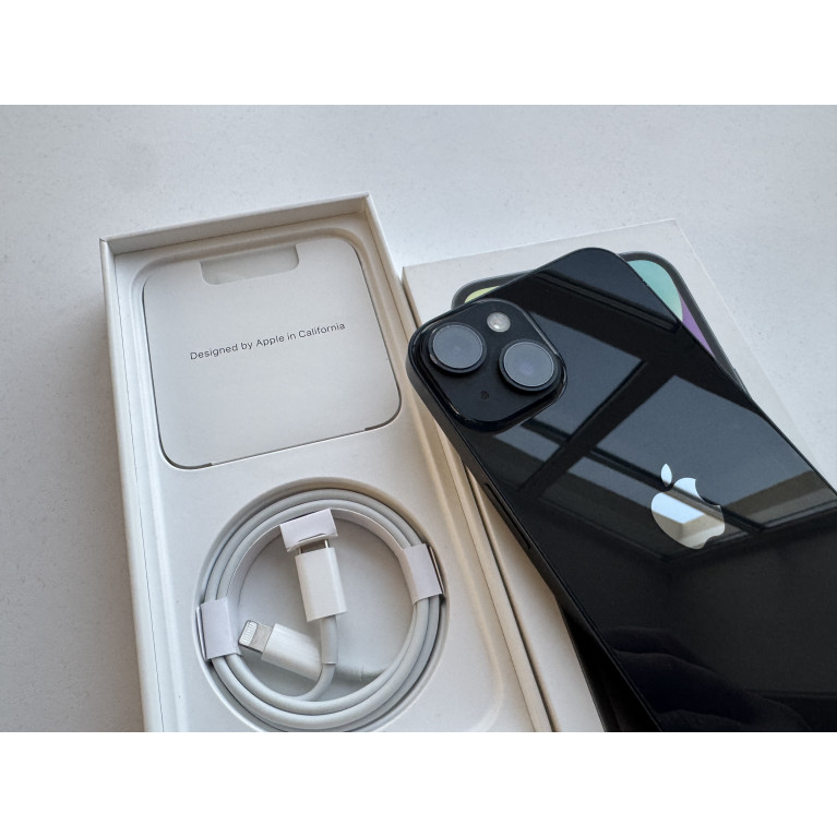 iPhone 14 128 Гб Темная ночь Б/У