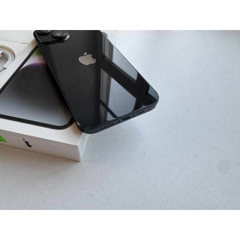 iPhone 14 128 Гб Темная ночь Б/У