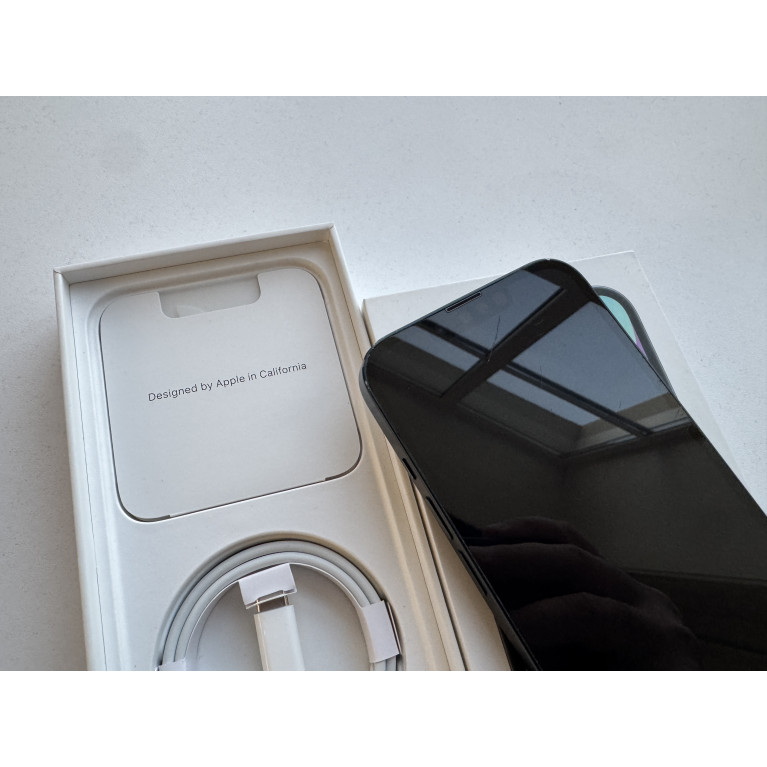iPhone 14 128 Гб Темная ночь Б/У